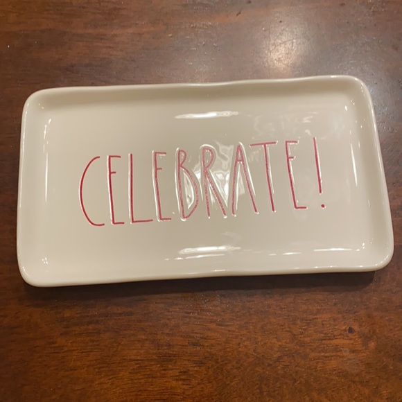 Rae Dunn Celebrate Platter Plate Excellent condition - Picture 3 of 3